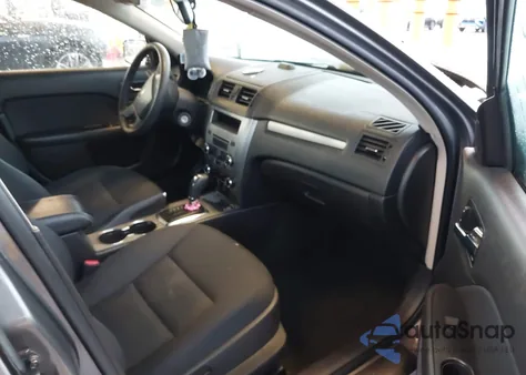 2010 Ford Fusion Se из США, поврежденный, VIN 3FAHP0HA6AR176599